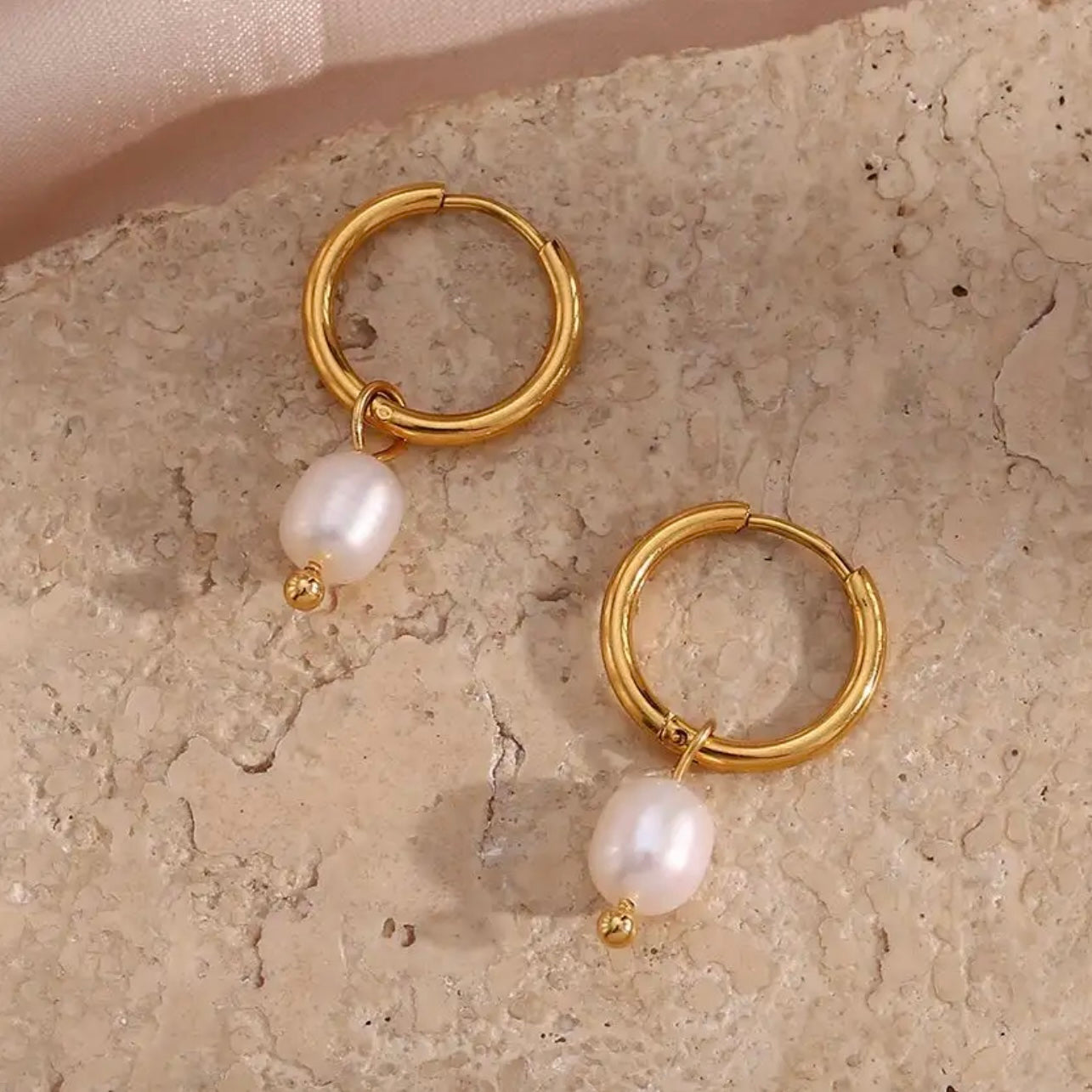 Betty Earrings