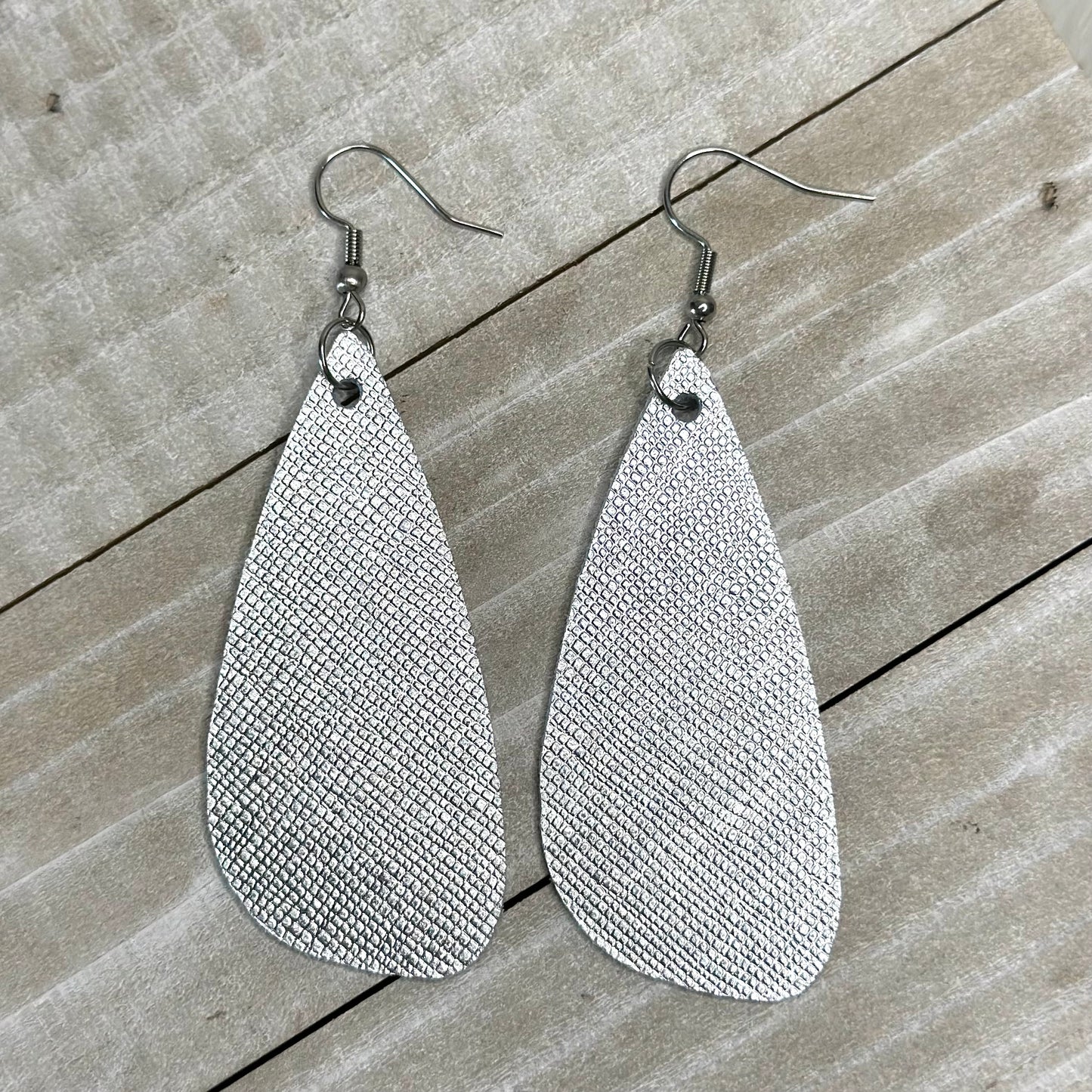 Metallic Silver LS